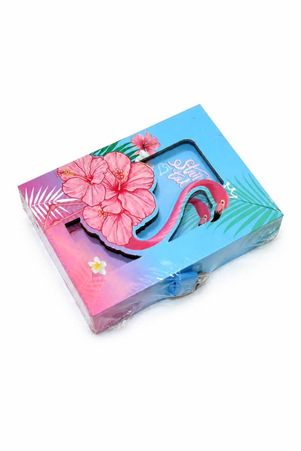 ed798266-b456-4d1c-b50e-cc200b9c7e7c.jpg دفتر ذكريات بقفل ومفتاح بتصميم فلامنجو - موديل 1743684 - الصورة 1